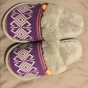 Eco friendly slippers